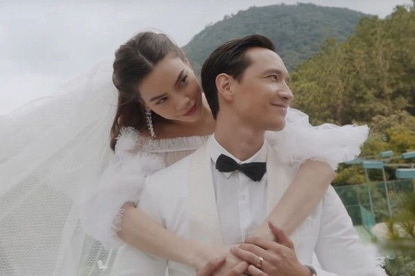 HOT Hà Hồ ẩn ý tổ chức đám cưới riêng tư với Kim Lý