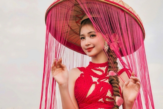 'Bắc Bling' đạt 200 triệu view nhanh nhất lịch sử
