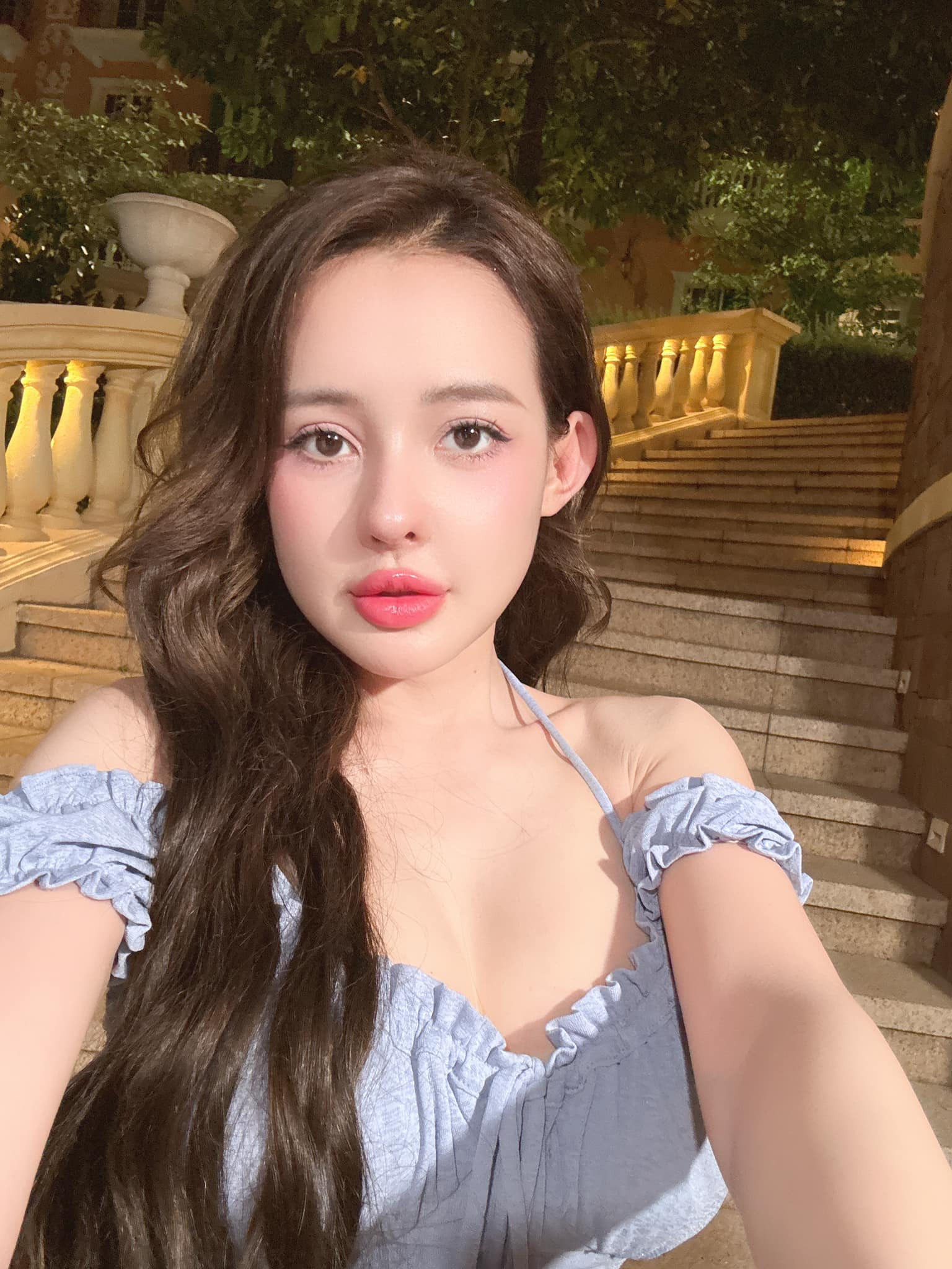 Chia sẻ dậy sóng MXH của Ngân 98 trước ồn ào bán thuốc giảm cân chứa chất cấm