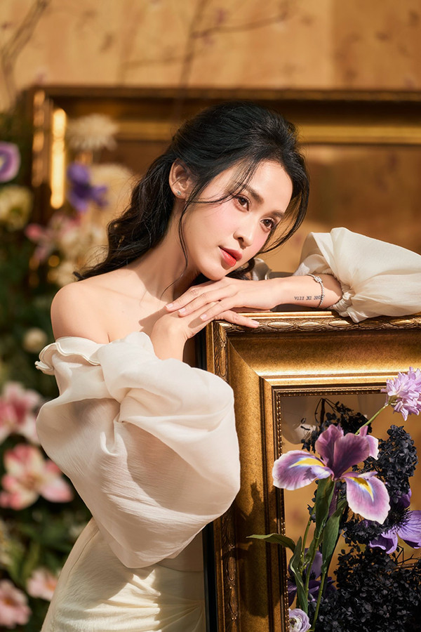 Nhan sắc đời thực nữ diễn viên phim nối sóng VTV sau khi 'Cha tôi người ở lại' kết thúc- Ảnh 10.