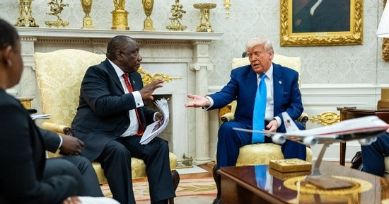 Ông Trump 'khẩu chiến' với Tổng thống Nam Phi ở Nhà Trắng