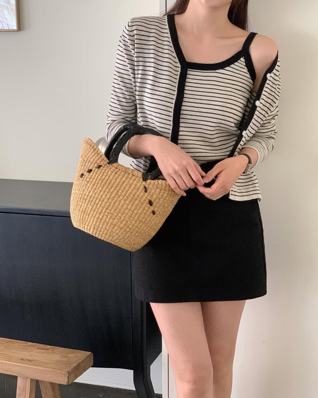 Thời tiết mát mẻ, tranh thủ lên đồ layer để sành điệu và trẻ trung như phụ nữ Hàn Thời tiết mát mẻ, tranh thủ lên đồ layer để sành điệu và trẻ trung như phụ nữ Hàn- Ảnh 10.