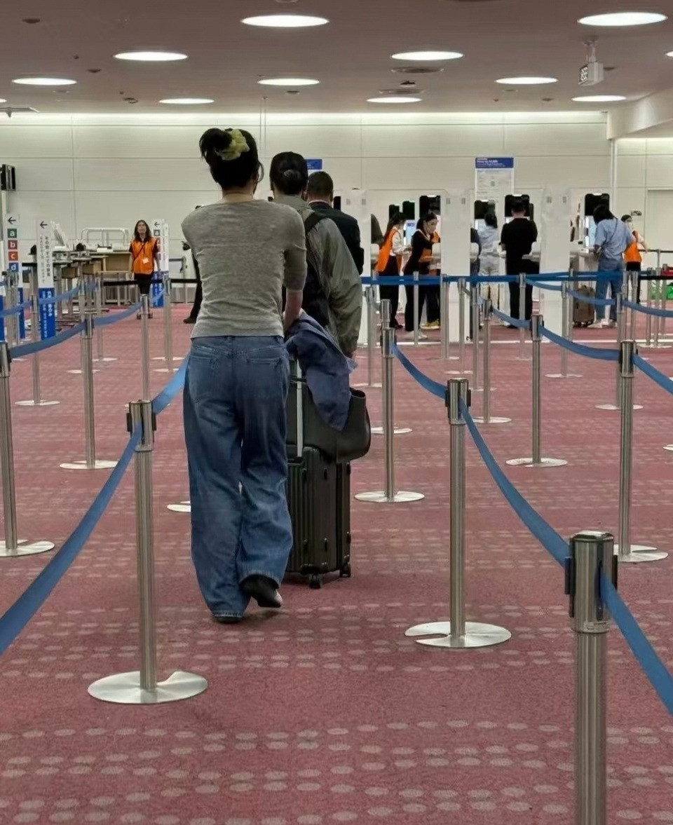 Vương Phi Tạ Đình Phong sau nhiều ồn ào chia tay