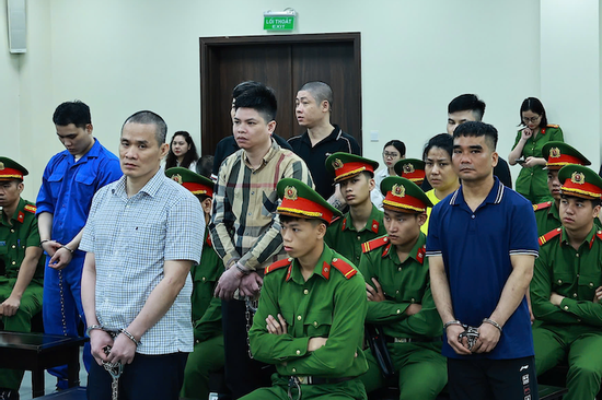 ‘Bà trùm’ ma túy và mối quan hệ đặc biệt với 2 cựu cán bộ công an