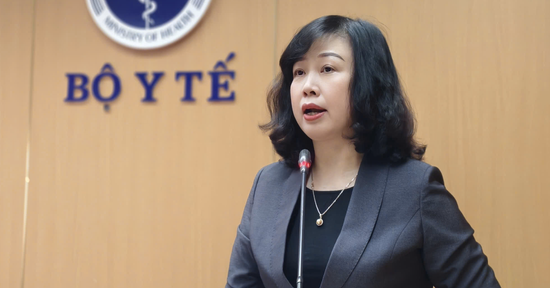 Bộ trưởng Y tế: ‘Nhân dân hoang mang không biết đâu là hàng giả, hàng nhái’
