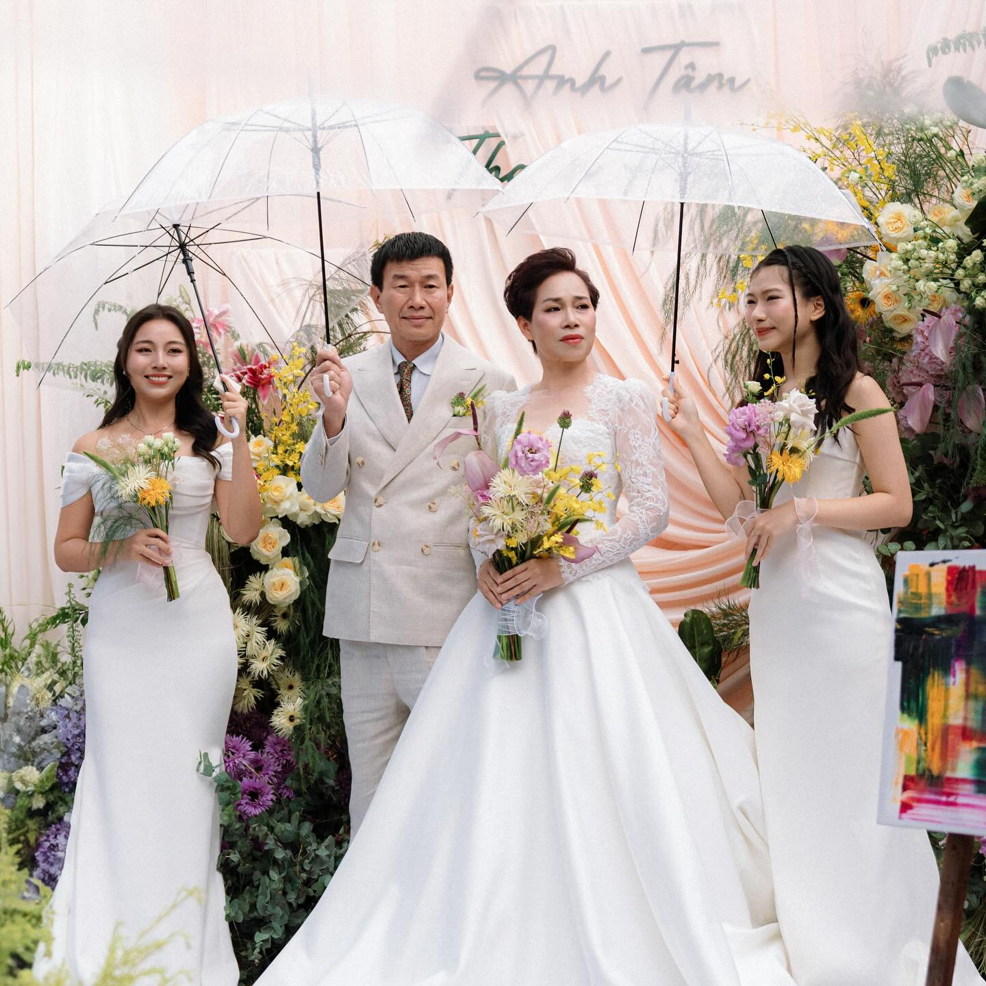 “Gia đình PTTC” là ai mà lại gây bàn tán toàn cõi mạng