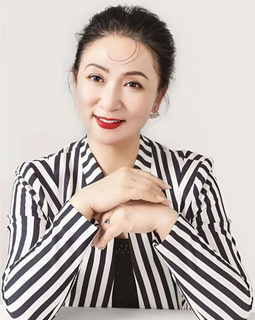 Chấn động giới văn nghệ sĩ Trung Quốc ảnh 1