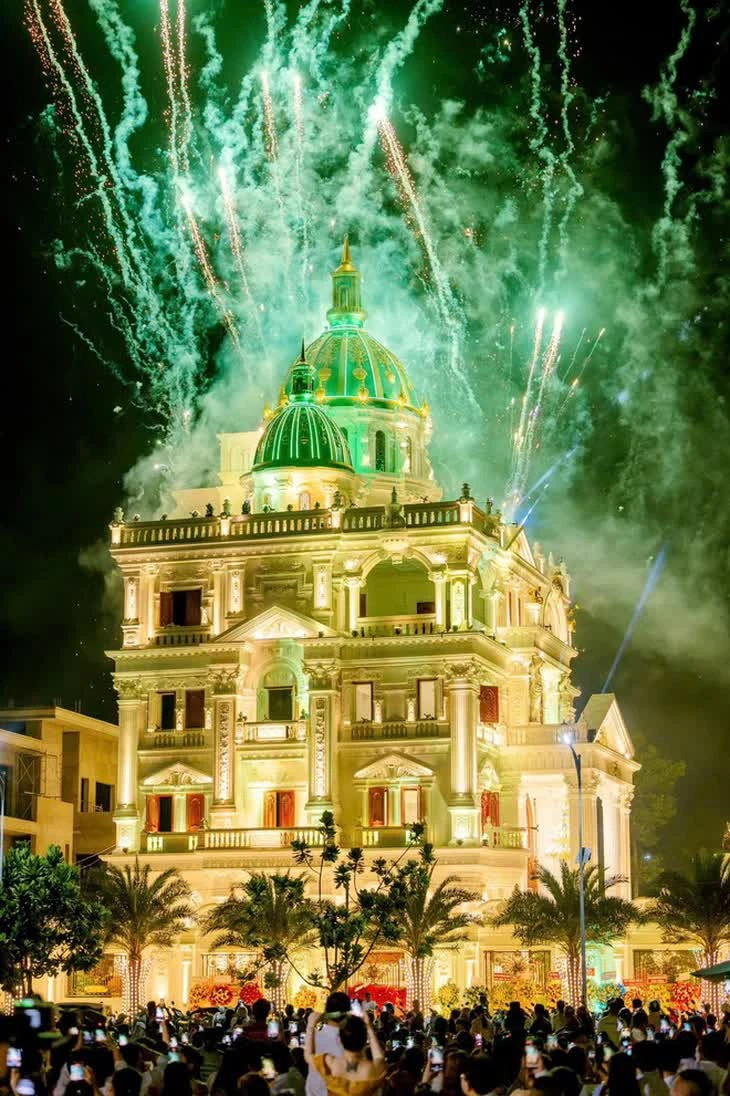 Choáng khối tài sản cực khủng của Ngân Collagen trước khi vướng ồn ào thuốc giảm cân