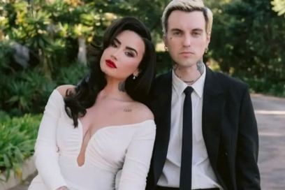 Chuyện tình lãng mạn của Demi Lovato và hôn phu nhạc sĩ