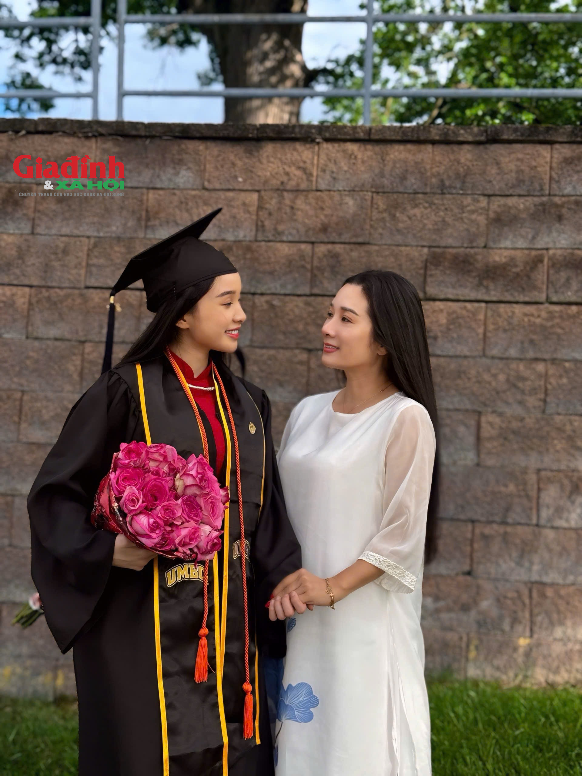 Nhan sắc tuổi 26 của Tú Linh - Con gái nghệ sĩ Thanh Thanh Hiền vừa tốt nghiệp đại học xuất sắc ở Mỹ Nhan sắc tuổi 26 của Tú Linh - Con gái nghệ sĩ Thanh Thanh Hiền vừa tốt nghiệp đại học xuất sắc ở Mỹ - Ảnh 4.