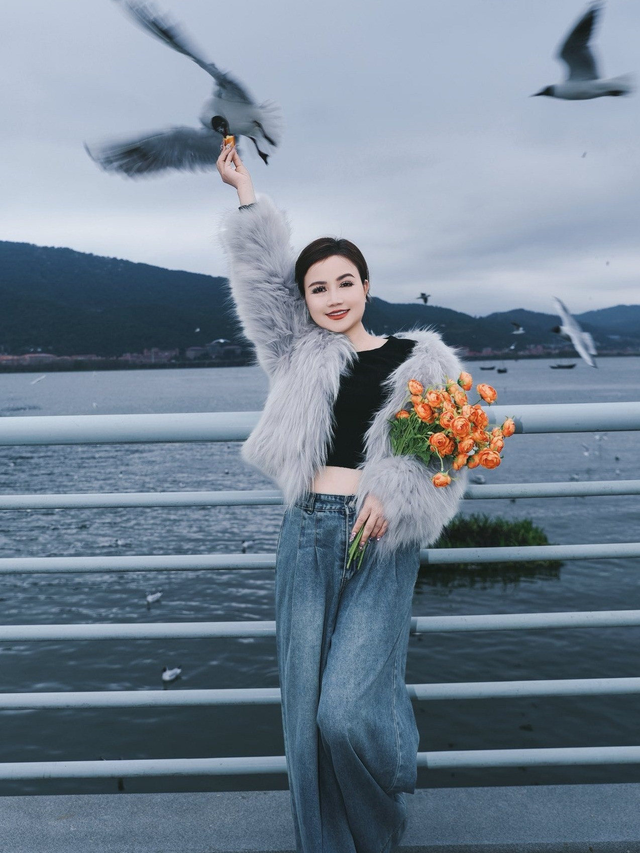 Nữ diễn viên 4 đời chồng trải lòng khi bị chỉ trích