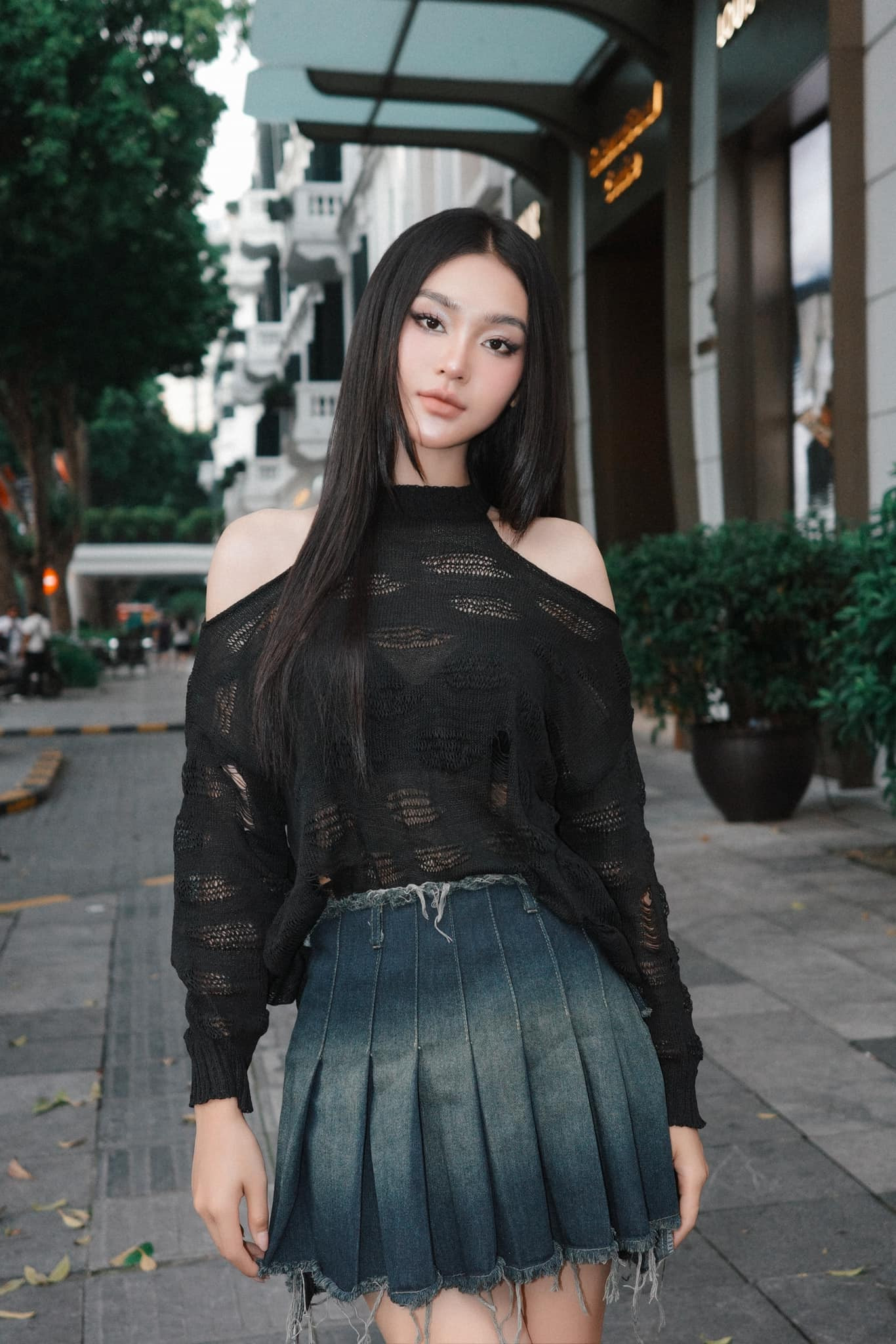 Sắc vóc đời thực của mỹ nhân quê Thanh Hóa sắp vào phim nối sóng 'Cha tôi người ở lại' - Ảnh 10.