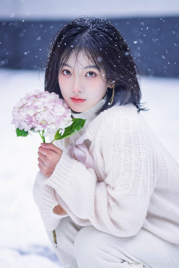 Tử vi 12 con giáp thứ Ba ngày 2752025 Thu hoạch tiền bạc tài chính khởi sắc