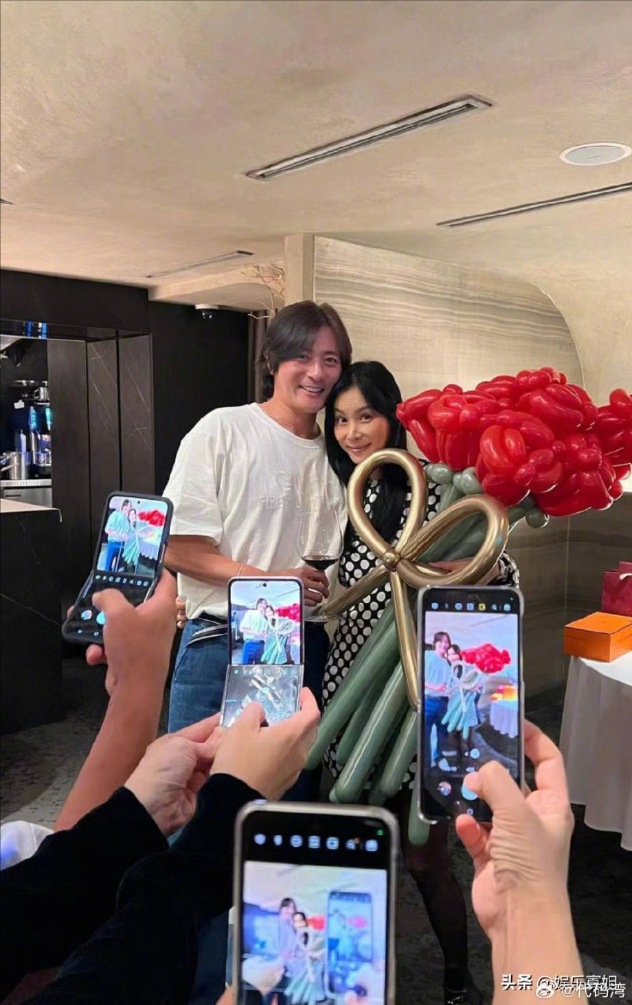 go 4809 1700479936 1728359173571