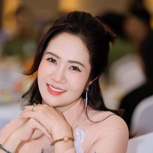 Đã lên chức bà ngoại, nữ NSƯT sắp xuất hiện trong phim nối sóng 'Cha tôi người ở lại' vẫn trẻ đẹp Đã lên chức bà ngoại, nữ NSƯT sắp xuất hiện trong phim nối sóng 'Cha tôi người ở lại' vẫn trẻ đẹp- Ảnh 9.