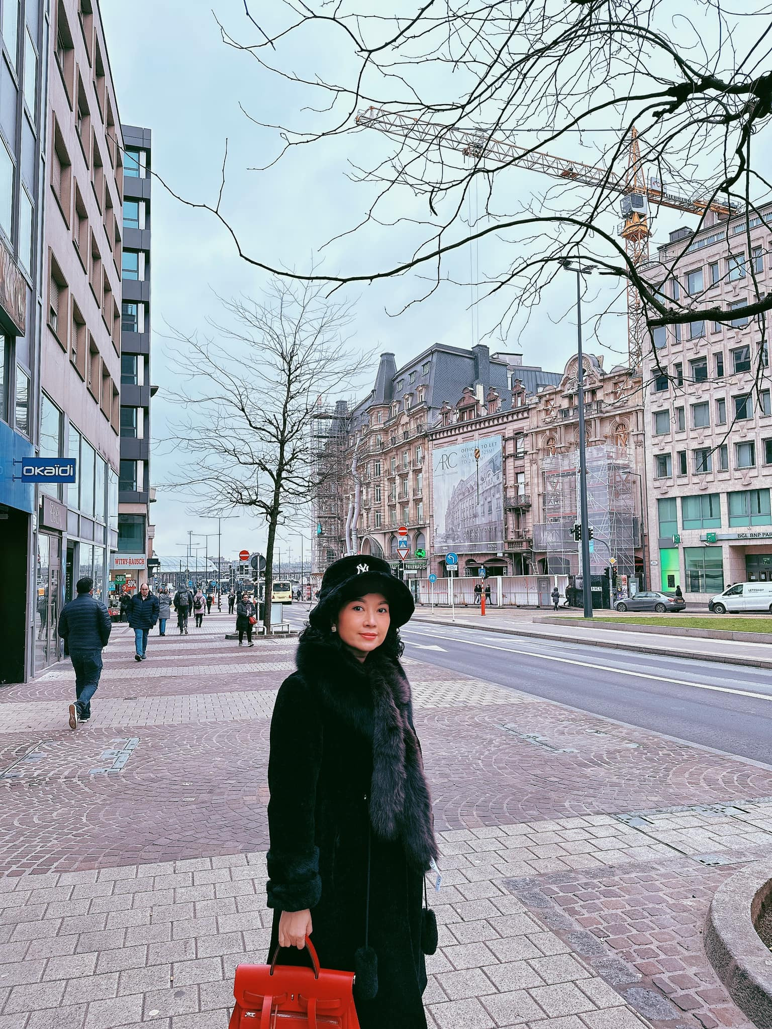 Mẹ ruột Á hậu Huyền My có tài sắc vẹn toàn, dốc lòng làm quản lý cho con gái- Ảnh 5.