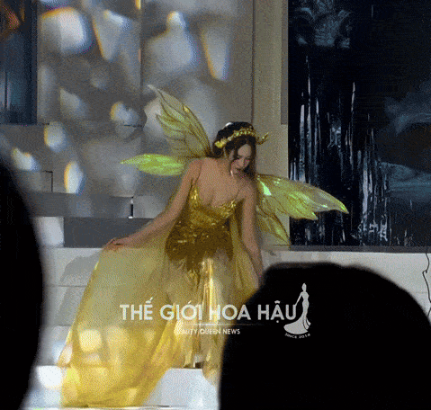 Thanh Thủy catwalk vấp té nghiêng ngả bị chê 'không xứng tầm Hoa hậu quốc tế' Thanh Thủy catwalk vấp té nghiêng ngả bị chê không xứng tầm Hoa hậu quốc tế