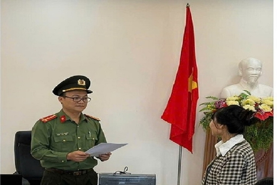 Vận chuyển tiền tệ trái phép qua biên giới, 3 người phụ nữ bị khởi tố