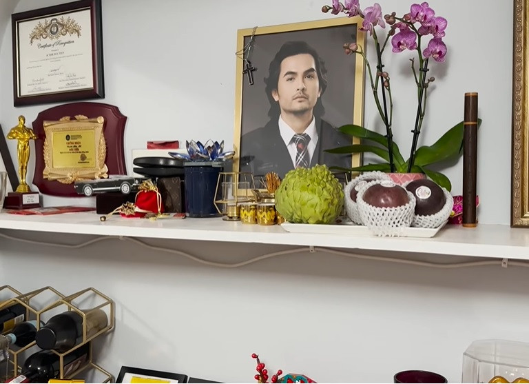 Vợ Đức Tiến uất ức khi bị nói ngoại tình dẹp bàn thờ chồng