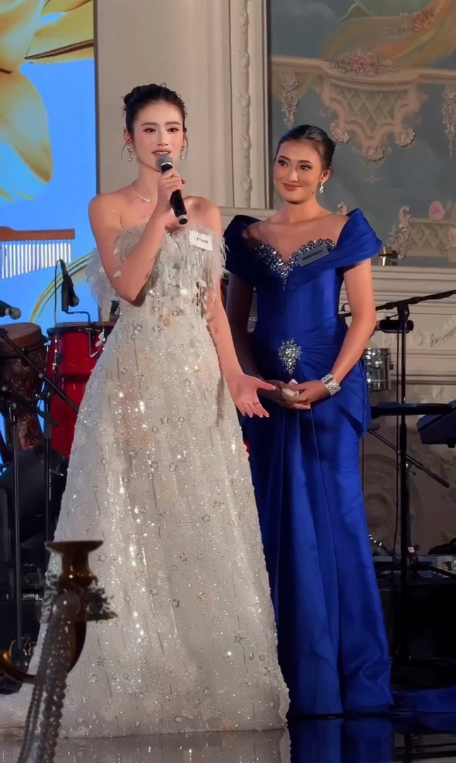 Ý Nhi vào top 8 dự án nhân ái ở Hoa hậu Thế giới ảnh 1