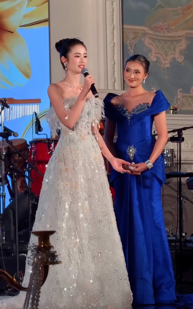 Ý Nhi vào top 8 dự án nhân ái ở Hoa hậu Thế giới ảnh 2