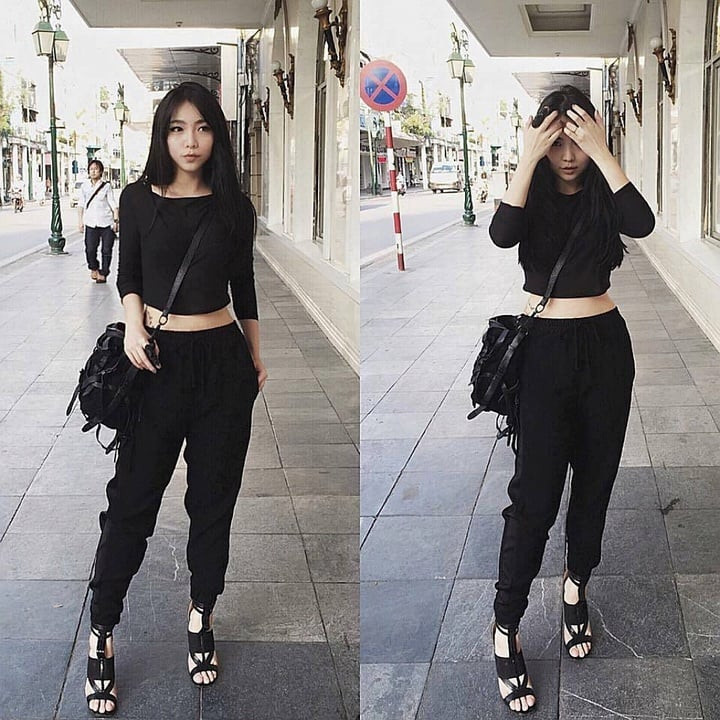 Áo crop top mặc với quần gì, váy gì hợp? Quần jogger phối cùng áo croptop cực sành điệu. (Ảnh: Fitterfly)