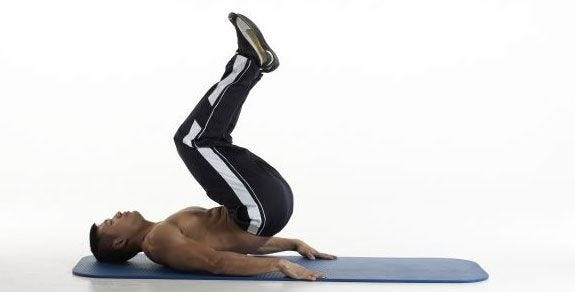 How to Do a Reverse Crunch Workout - Best Ab and Core Exercises