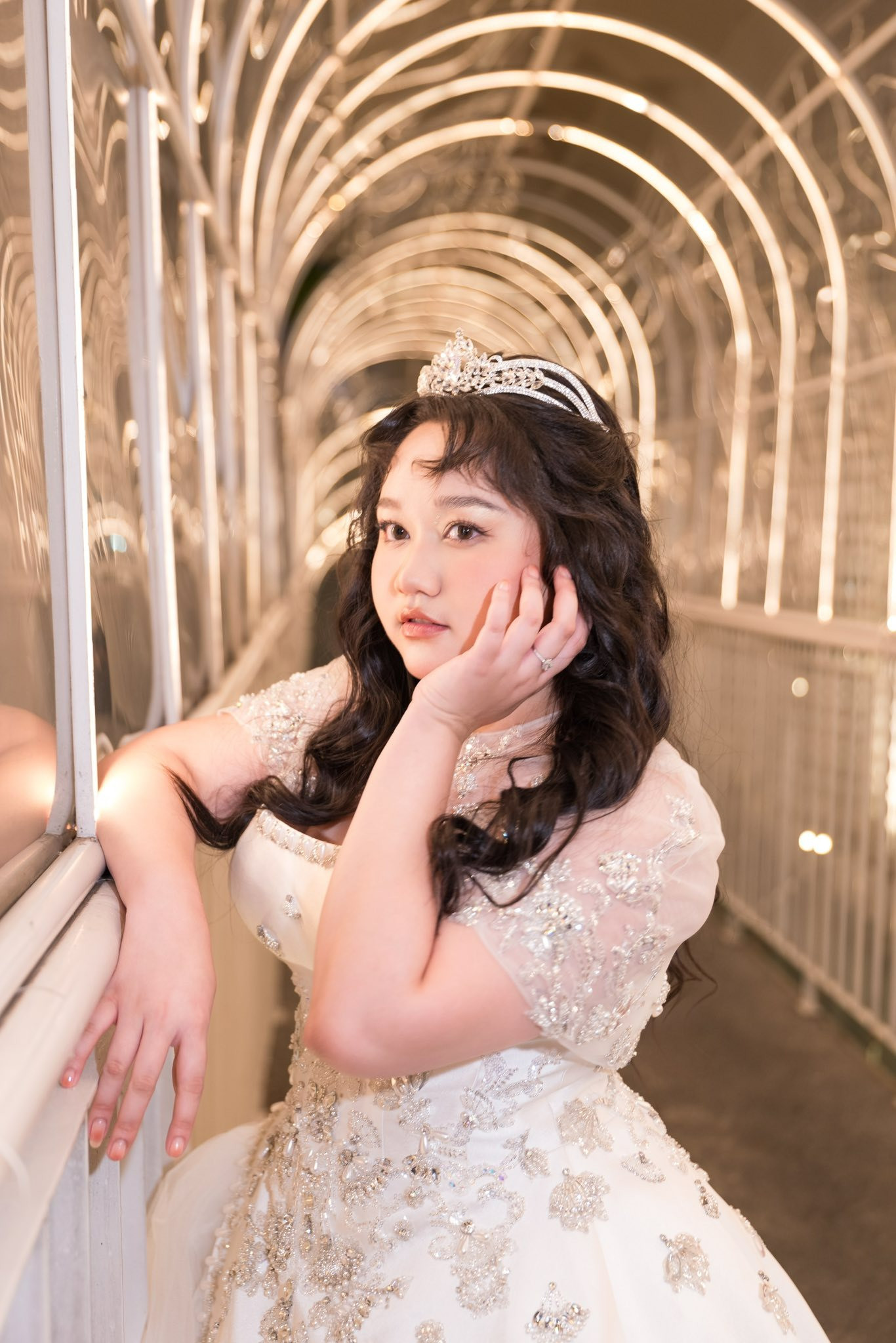 Trúc Anh Mắt Biếc sắp theo chồng bỏ cuộc chơi