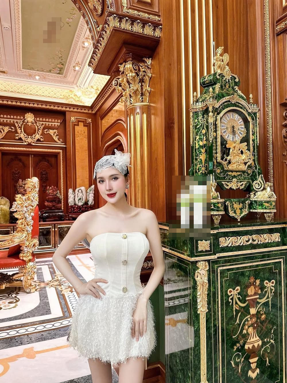 Bóc loạt thông tin đắt giá về chồng đại gia của phú bà Ngân Collagen