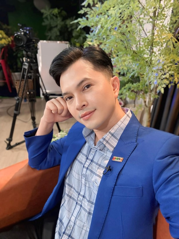 Nam ca sĩ kết hôn bí mật với bạn gái ngoài ngành, không ngại lên tiếng trước tin đồn về giới tính- Ảnh 1.