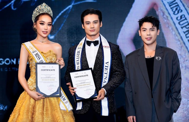 Danh tính nam MC thay thế đại diện Việt Nam thi Mister Supranational 2025 ở phút chót Hai đại diện Việt Nam sẽ tham dự Hoa hậu và Nam vương Siêu quốc gia 2025.