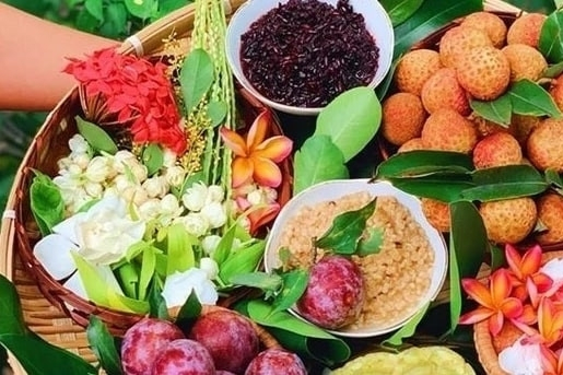 Ngày, giờ cúng tết Đoan ngọ năm 2025 theo chuyên gia phong thủy