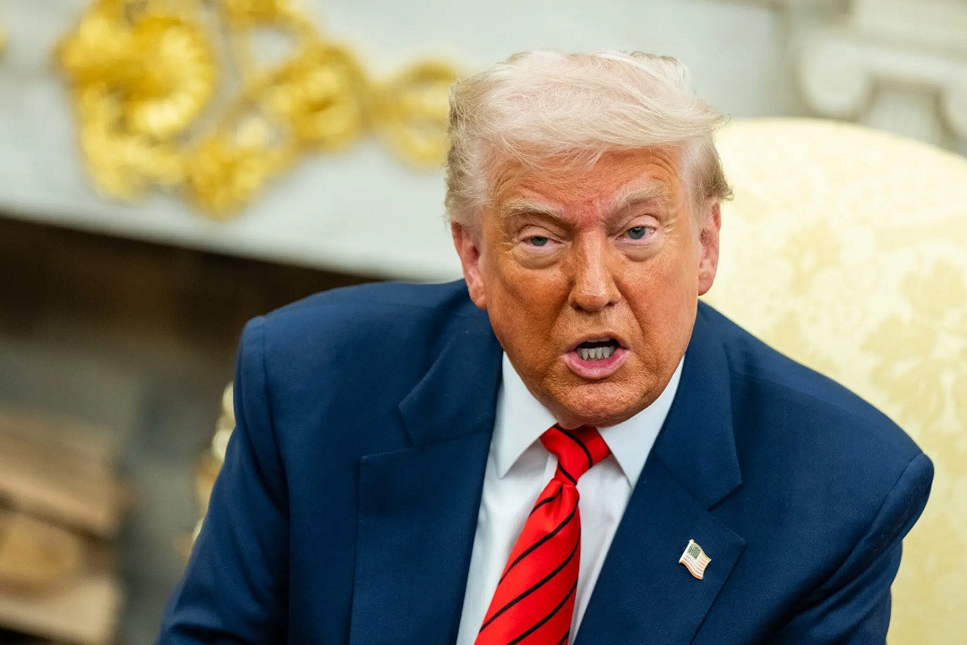 06dc trump deals topart sub mjfc superJumbo.jpg