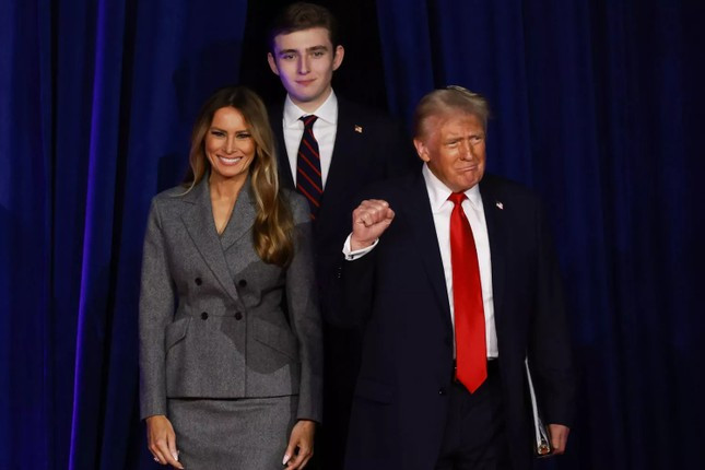 Thuyết âm mưu về Barron Trump ảnh 2