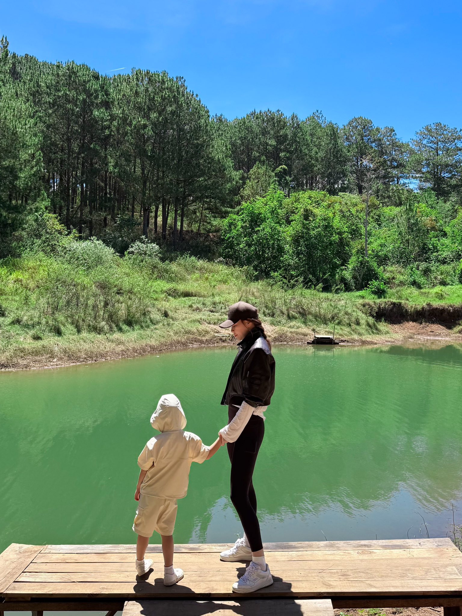 Con trai Hồ Ngọc Hà - Cường Đô la được Kim Lý đưa sang nước ngoài tìm trường mới- Ảnh 5.