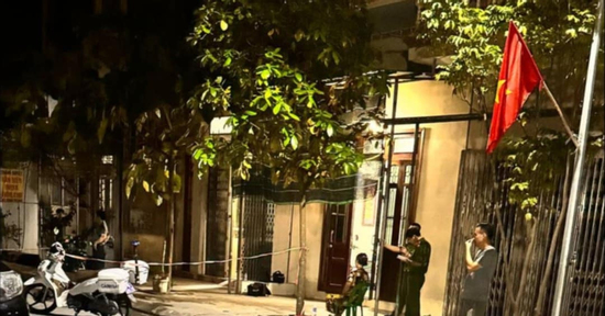 Dùng dao đâm người nhà sau bữa nhậu