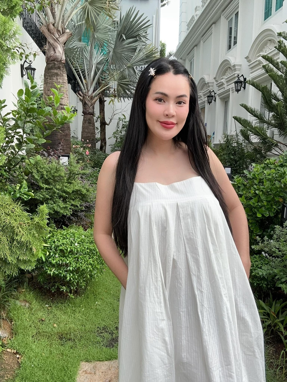 Hoa hậu Phương Lê, vợ NSƯT Vũ Luân mang thai lần 4 ở tuổi U50 Hoa hậu Phương Lê vợ NSƯT Vũ Luân mang thai lần 4 ở tuổi U50
