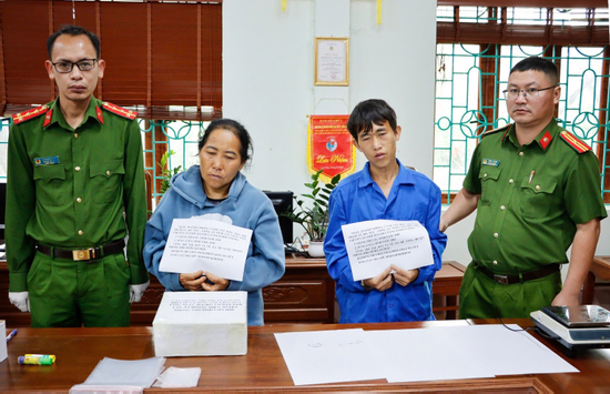 Lai lịch 'bà trùm' chỉ đạo người thân lập đường dây khép kín buôn ma túy