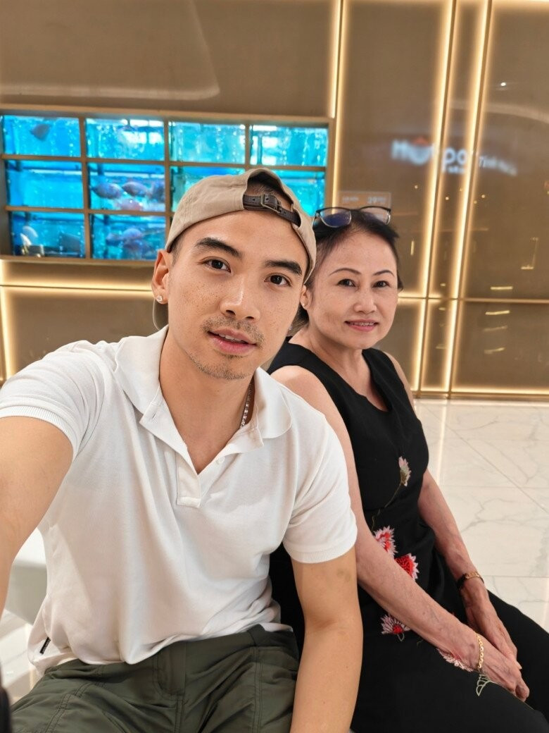 Mẹ chồng từng có thái độ 'lạ' với H'Hen Niê ngày cưới, mối quan hệ hiện tại ra sao? Mẹ chồng từng có thái độ lạ với HHen Niê ngày cưới mối quan hệ hiện tại ra sao
