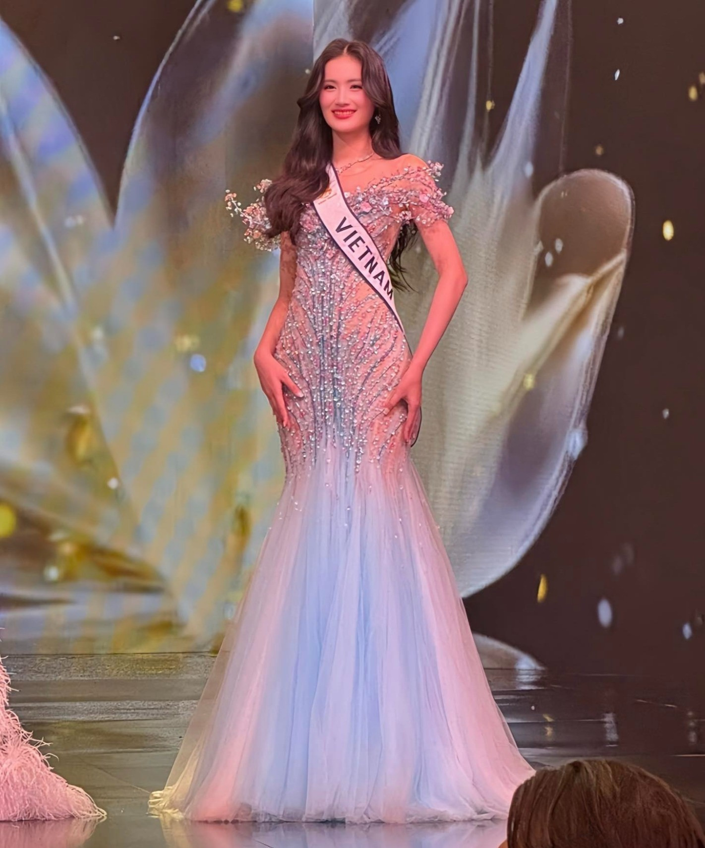 Người đẹp Thái Lan đăng quang Miss World 2025, Ý Nhi dừng chân top 40 hoa hau2.jpg