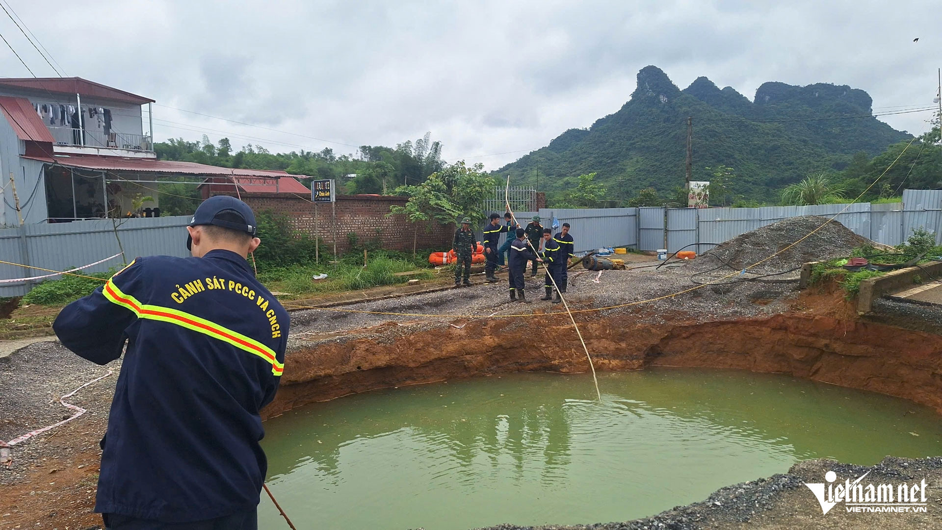 W-Hố tử thần Bắc Kạn ngày 31_1.JPG.jpg