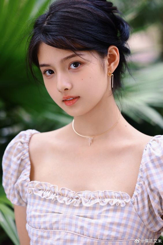 Đúng 9h sáng mai, thứ Hai 5/5/2025, 3 con giáp ngồi mát ăn bát vàng, tài lộc hanh thông, tình duyên như ý, dễ có trong tay bạc tỷ - Ảnh 1