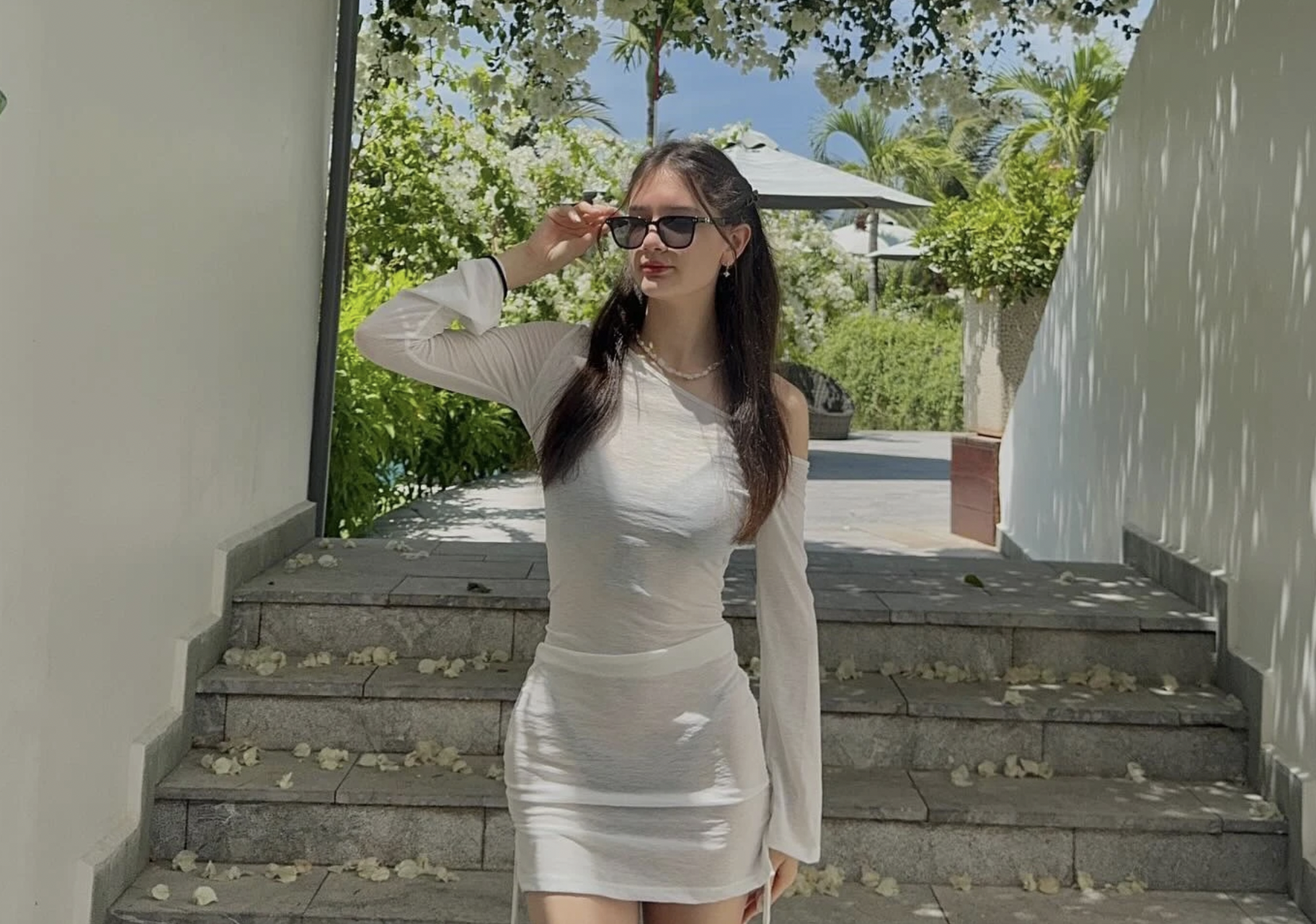 Em gái thủ môn Đặng Văn Lâm diện bikini kín đáo vẫn khoe trọn vóc dáng nuột nà Em gái thủ môn Đặng Văn Lâm diện bikini kín đáo vẫn khoe trọn vóc dáng nuột nà- Ảnh 3.