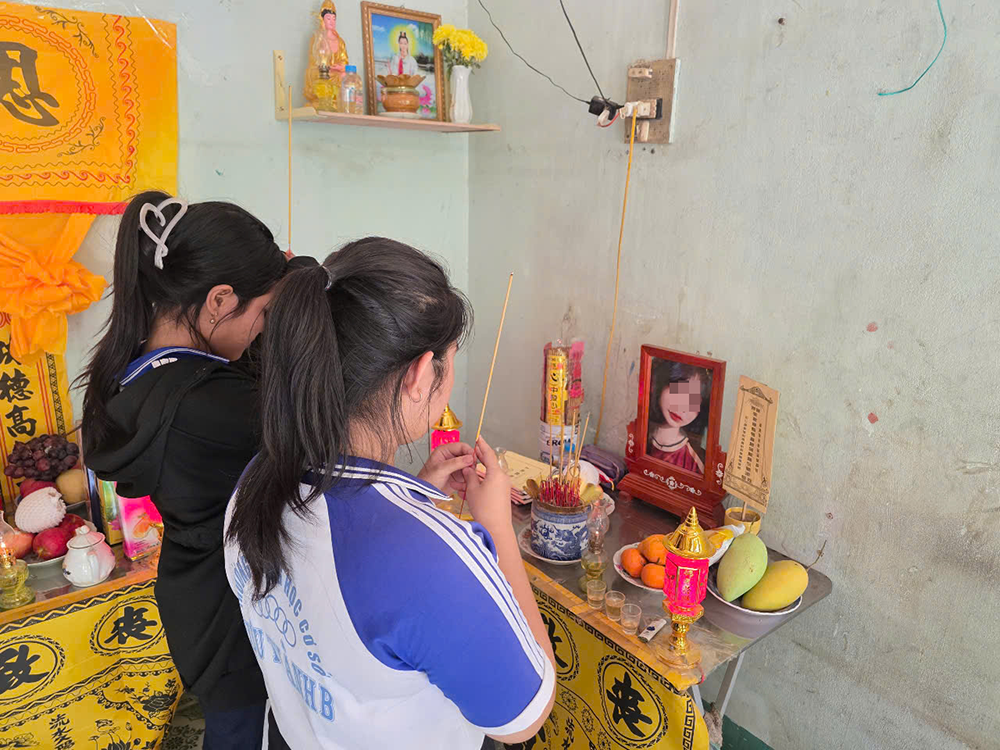 nu sinh tai nan 2.png