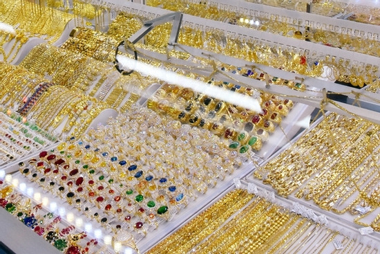 Giá vàng hôm nay 5/5: Vừa mở cửa, giá vàng miếng SJC giảm mạnh