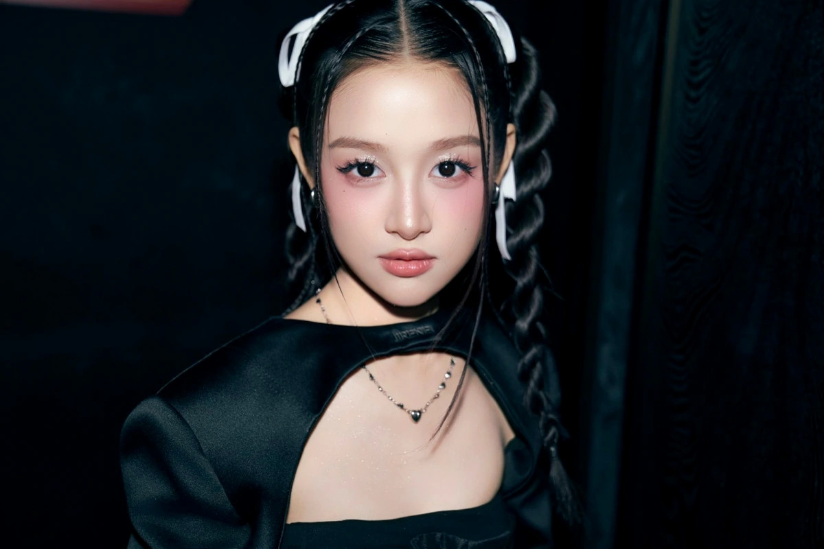 nhan sac nu dien vien 17 tuoi dong lat mat 8 cua ly hai hinh anh 8