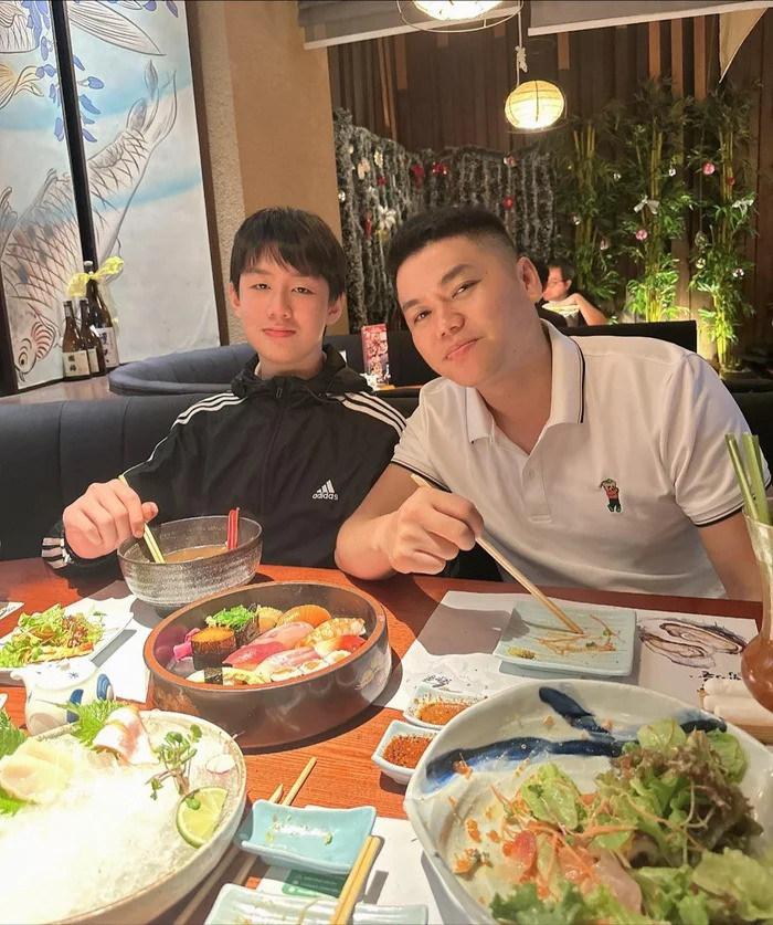 Lê Phương vừa trượt tay để lộ mối quan hệ thật giữa con riêng và ông xã Trung Kiên