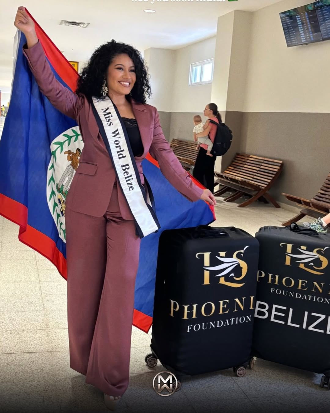 Nhiều người đẹp đã tới Ấn Độ thi Hoa hậu Thế giới ảnh 27