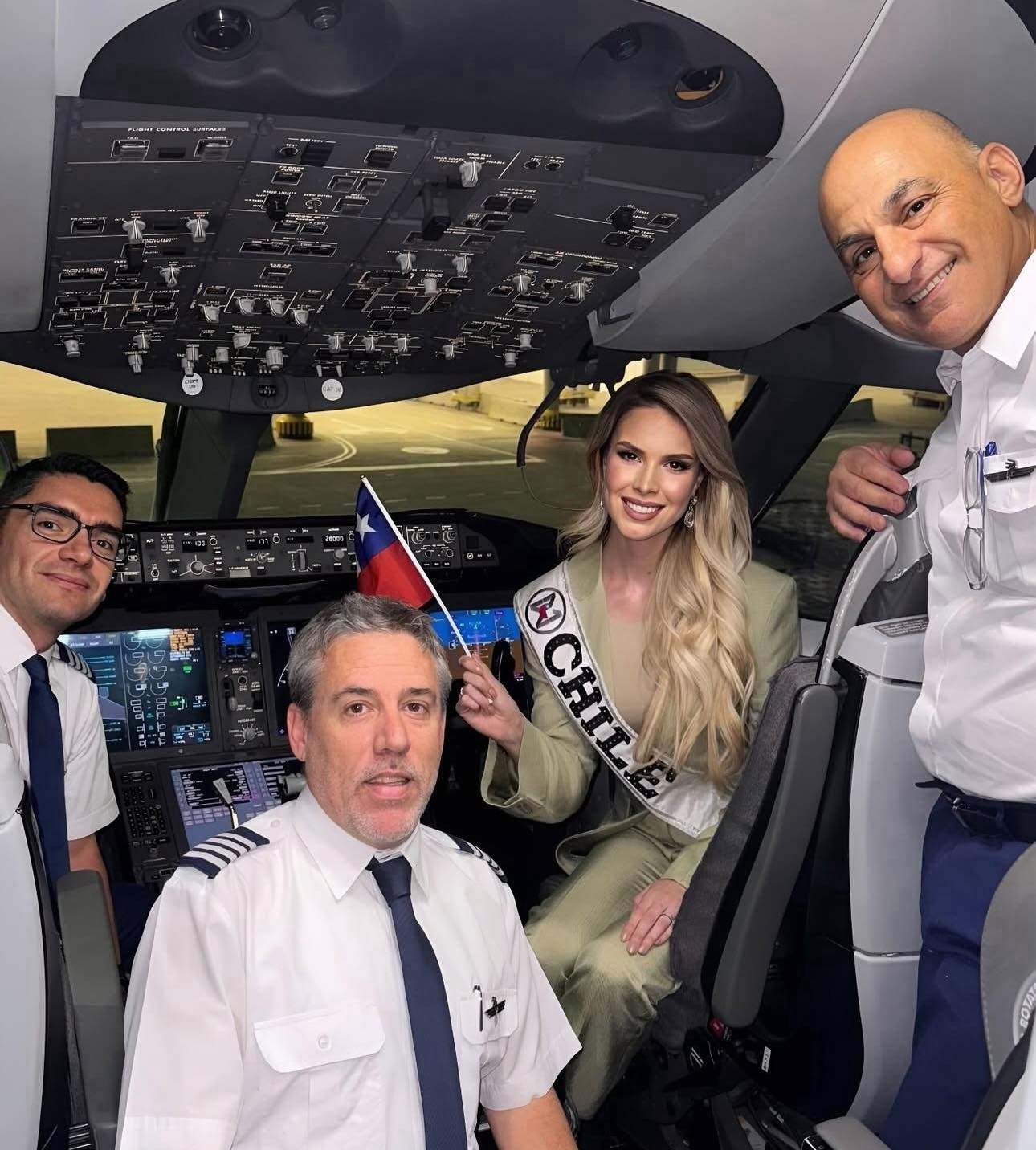 Nhiều người đẹp đã tới Ấn Độ thi Hoa hậu Thế giới ảnh 20