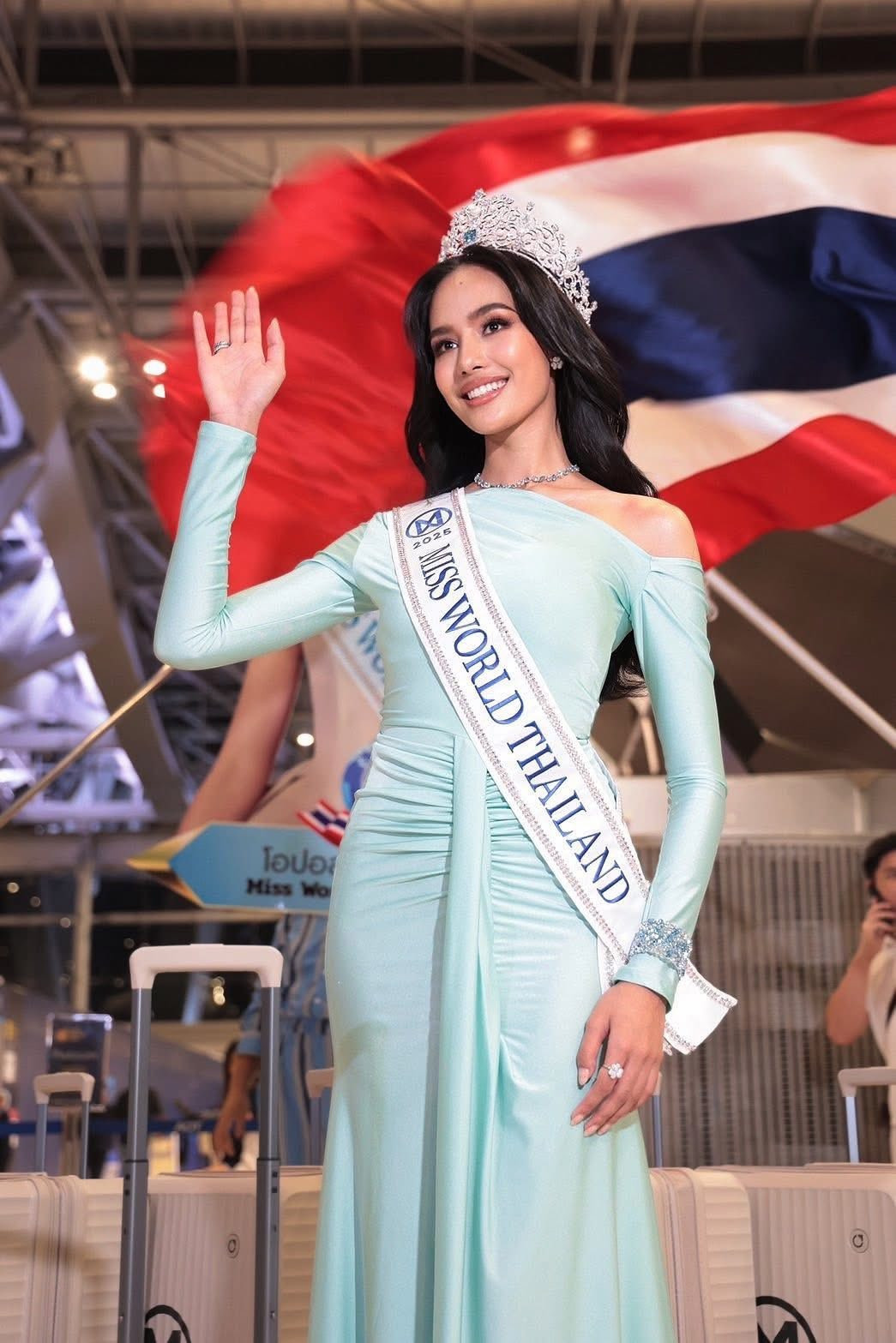 Nhiều người đẹp đã tới Ấn Độ thi Hoa hậu Thế giới ảnh 5